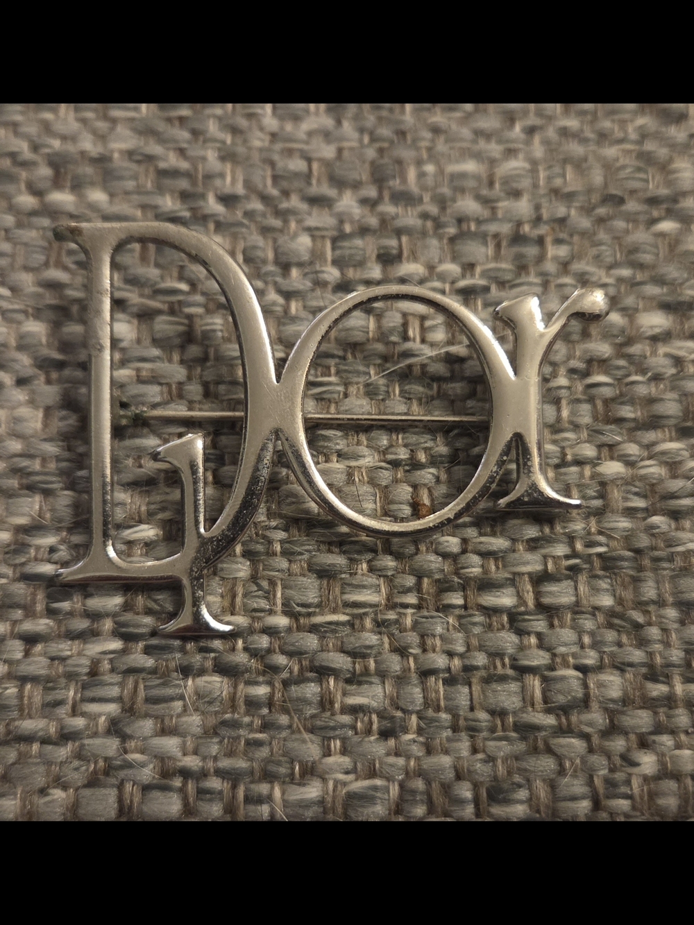 Imitation Dior Silver Brooch - Picture 3 of 6